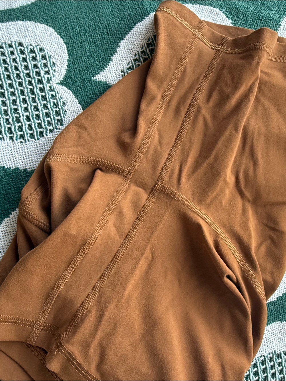 Lululemon High-Waist Brown Women’s Bike Shorts - Picture 4 of 4